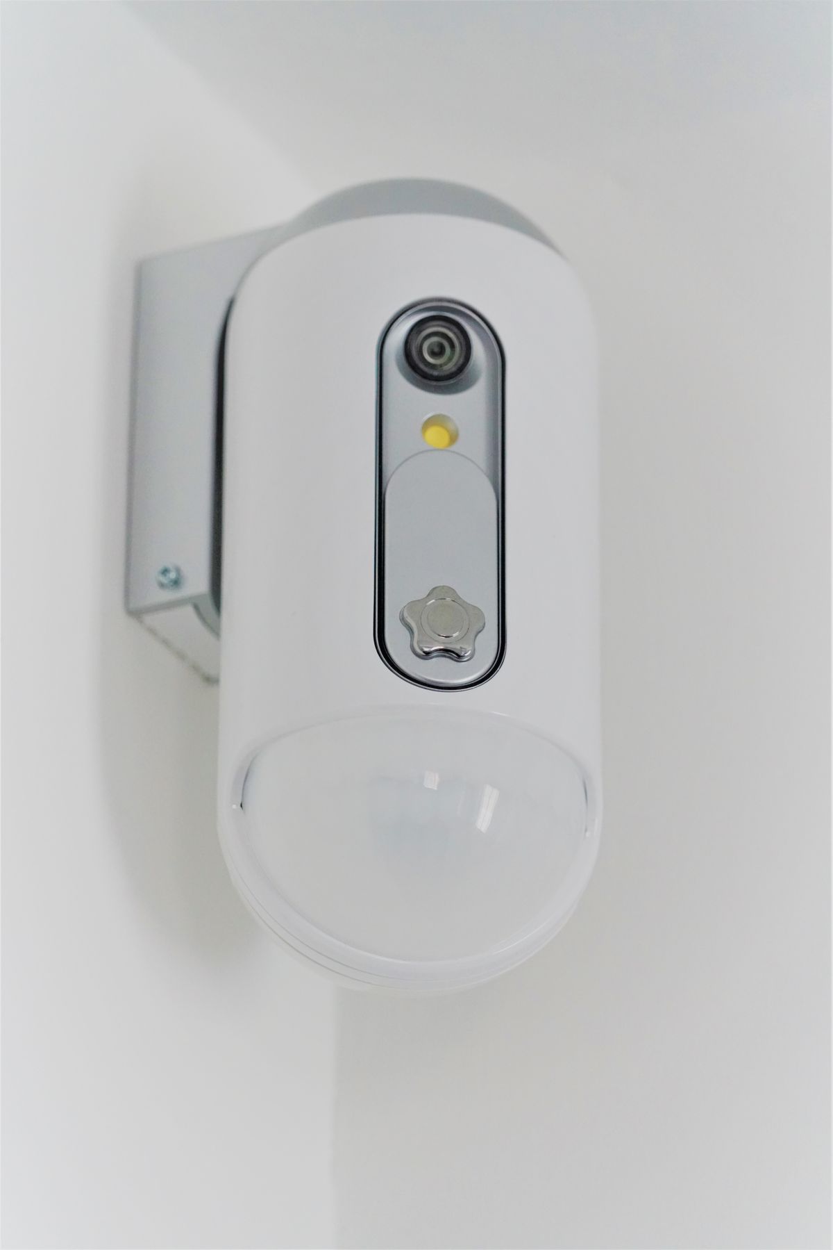 Advanced Commercial Alarm Systems in South East Queensland — security installation